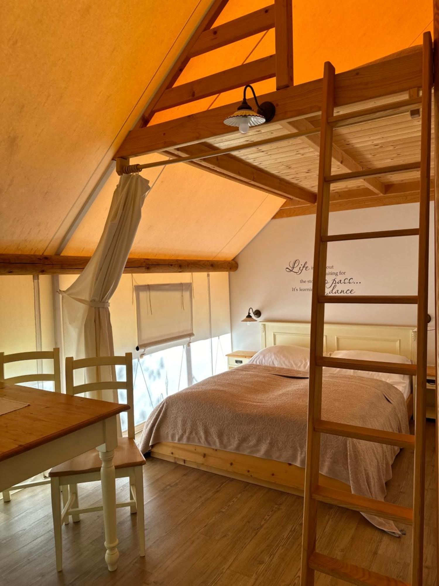 Herbal Glamping Resort Ljubno Exteriör bild