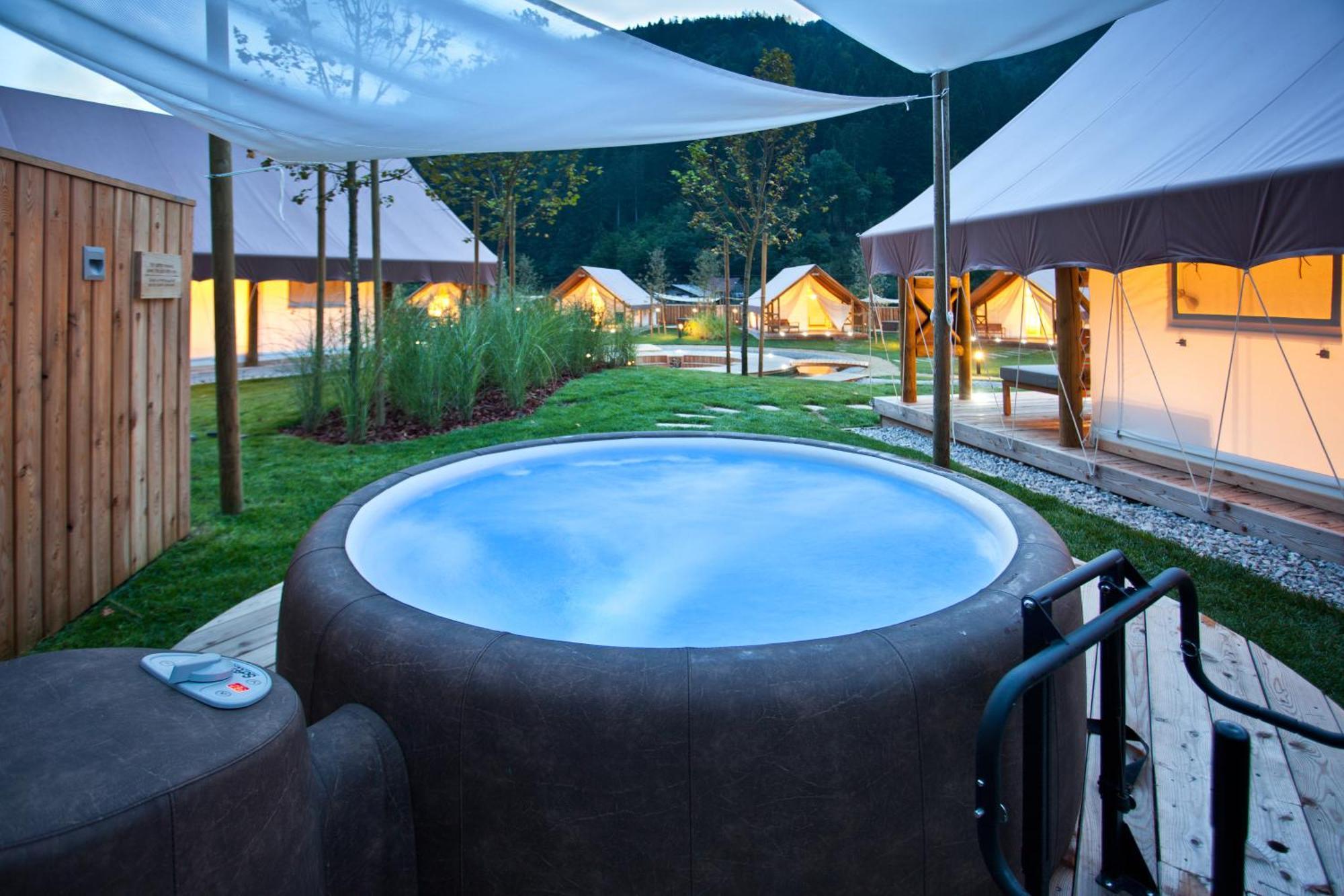 Herbal Glamping Resort Ljubno Exteriör bild