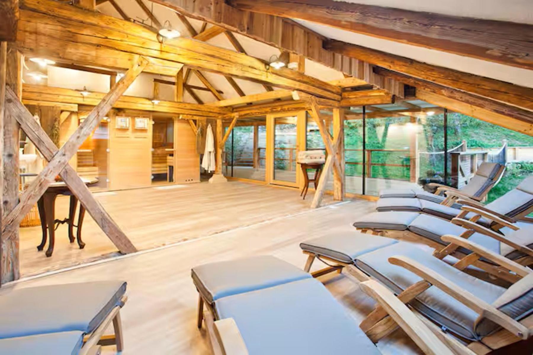 Herbal Glamping Resort Ljubno Exteriör bild